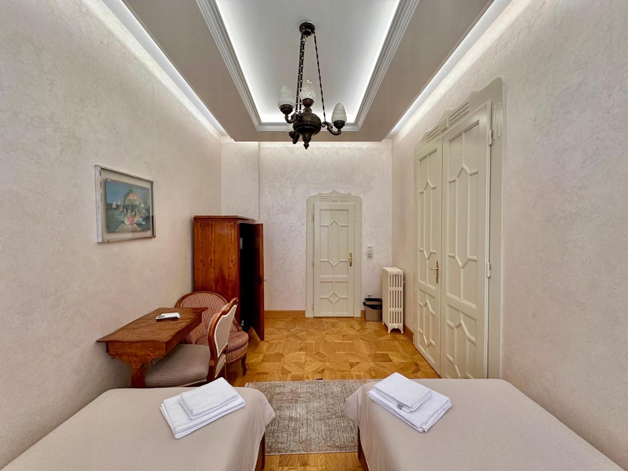 Djuras Residence In The Center Of Belgrado Exterior foto